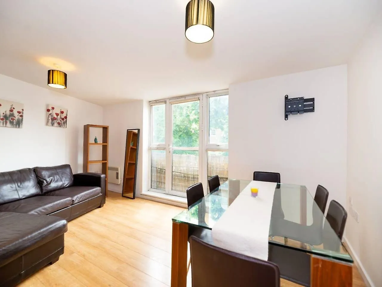 Odyssey House Apartment Twickenham